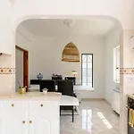 Vila Cravo's House