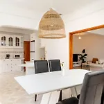 Cravo's House Vila