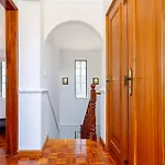 Vila Cravo's House *