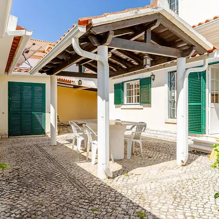 Cravo's House * Seixal (Setubal)